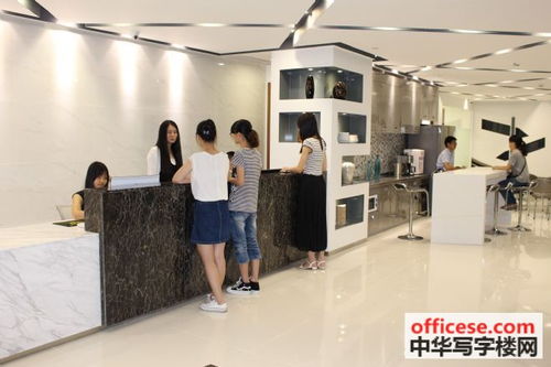 智慧新城業主直租 無中介費寫字樓，含水電物業空調每月僅699元起